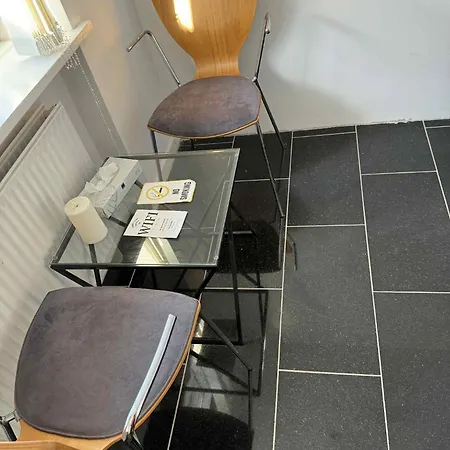 Naer Storcenter Og Slotssobad Apartament *